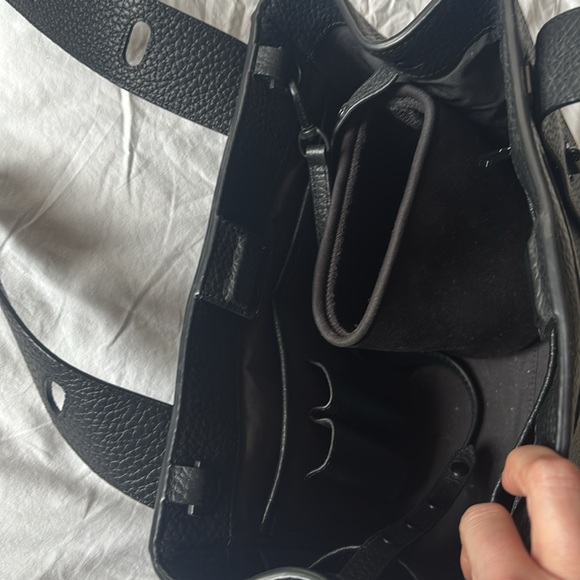 Like new Dagne Dover Tokyo Turnlock Tote - Picture 7 of 12